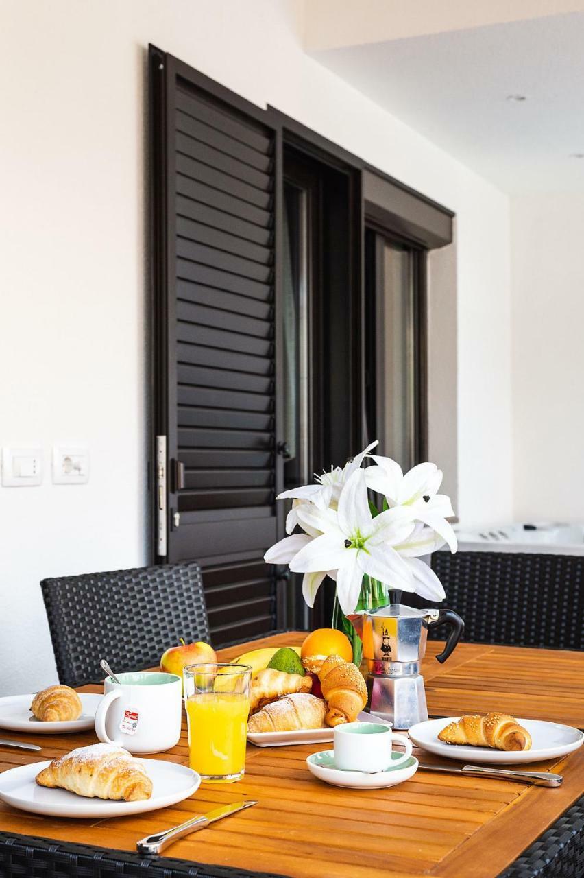 Apartment Auretta Novigrad Istria Εξωτερικό φωτογραφία