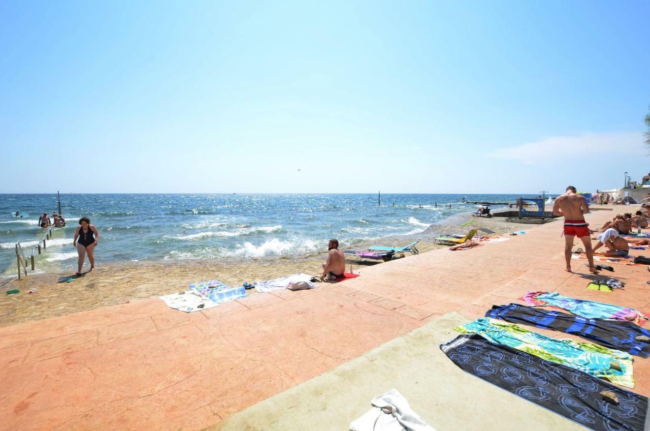 Apartment Auretta Novigrad Istria Εξωτερικό φωτογραφία